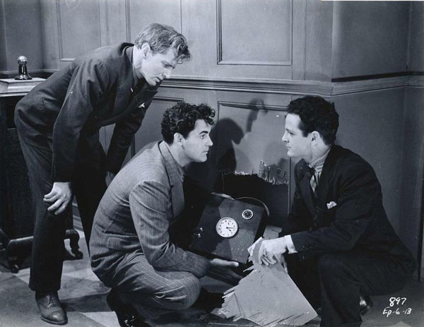 Herman Brix--Daredevils of the Red Circle