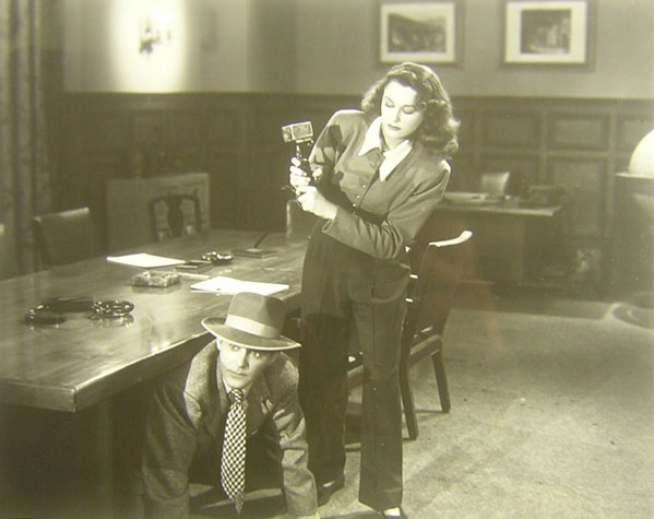 Linda Stirling--The Crimson Ghost