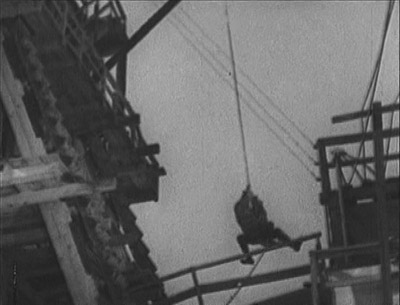 Mystery Squadron--Review Image 3