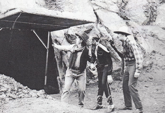 Smiley Burnette--Phantom Empire 1