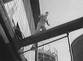 Daredevils of the Red Circle--Chemical factory chase 4