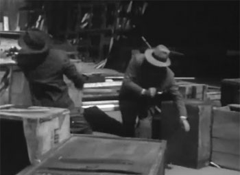 Flying Disc Man from Mars--fight