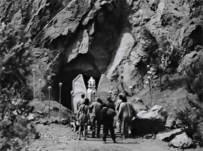 Hawk of the Wilderness--Valley of the Skulls