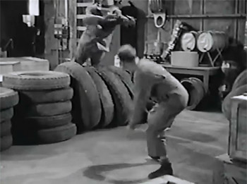 Government Agents vs. Phantom Legion--warehouse fight