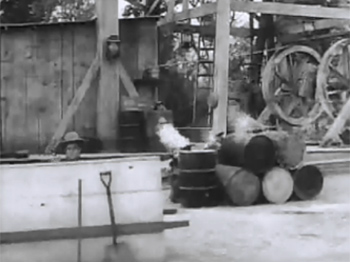 Desperadoes of the West--oil well shootout 2