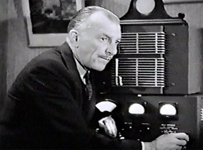 King of the Royal Mounted--Robert Strange