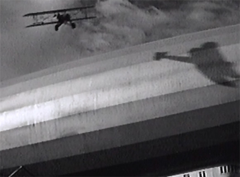 King of the Texas Rangers--dirigible batlte