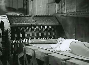 King of the Forest Rangers--cliffhanger 2