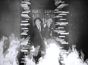 The Spider Returns--overdone deathtrap