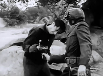 Captain Video--cosmic pistol