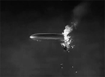 Robinson Crusoe of Clipper Island--dirigible collapse