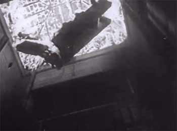 Junior G-men of the Air--fire cliffhanger 2